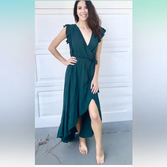Elegant Green Maxi Dress - Picture 4 of 4
